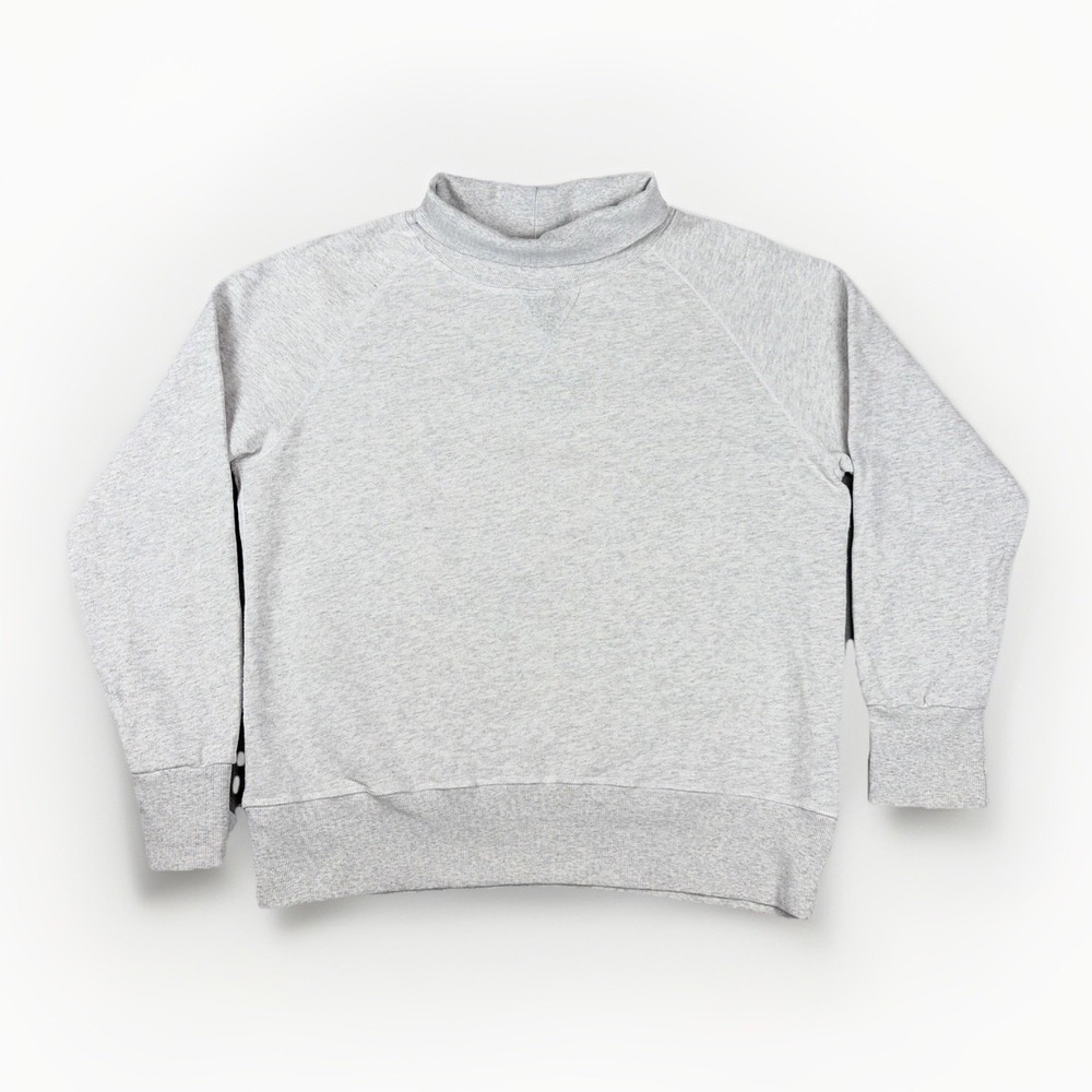 Perfect White Tee Sweatshirt Womens Medium Gray Pullover Cotton USA Turtle Neck